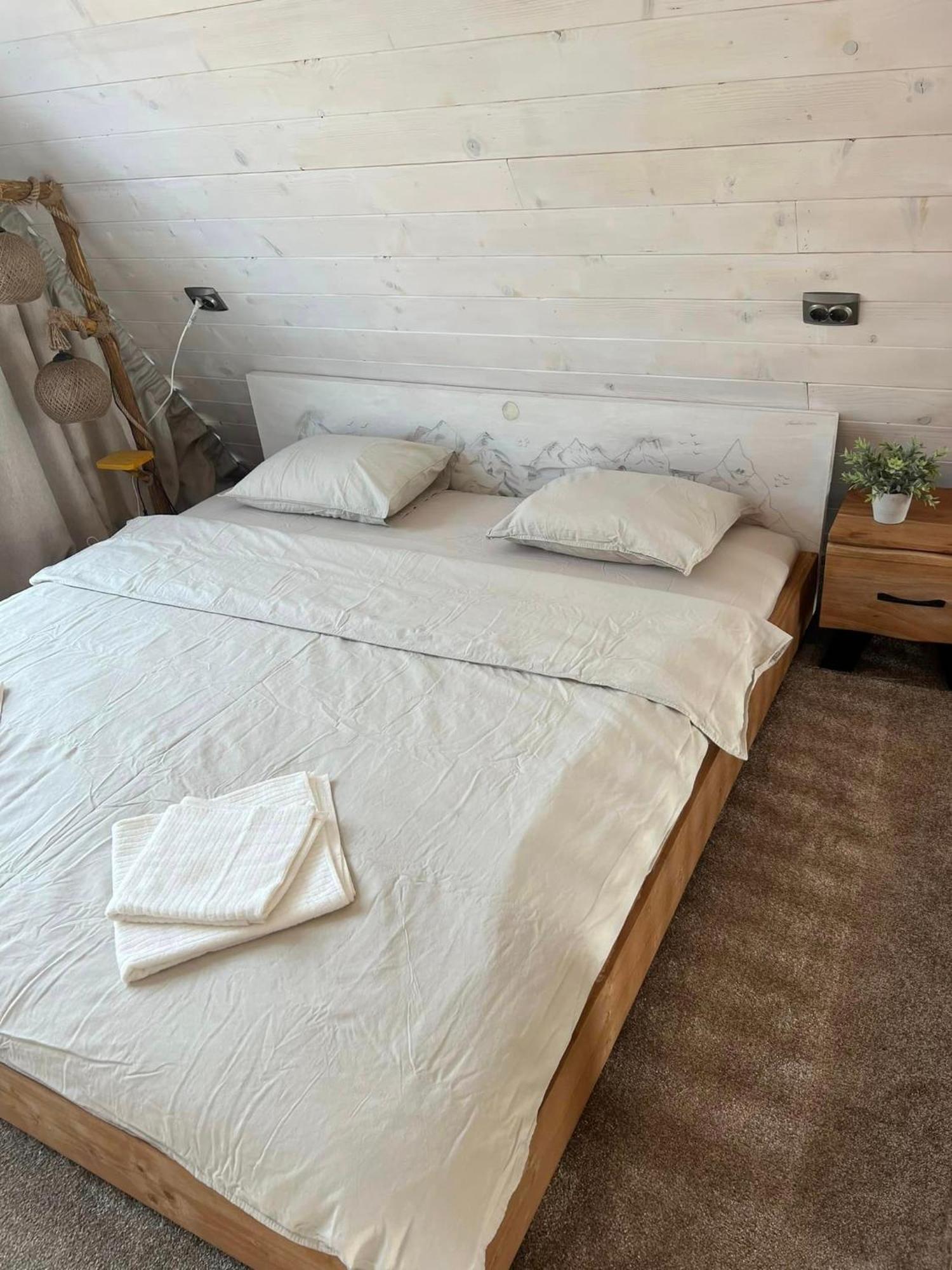Mokki Villa Mărişel Bagian luar foto